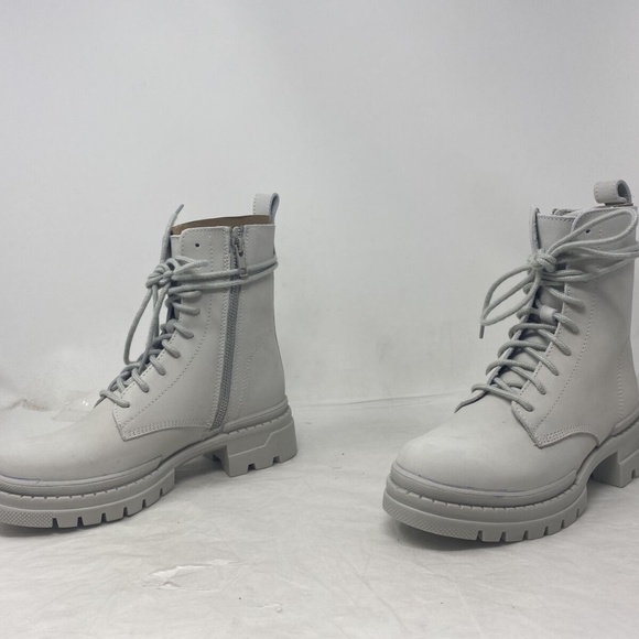 NEW Steve Madden Womens Jamisyn ICE Leather Combat & Lace-up Boots Shoes SZ 5.5 - Picture 4 of 5